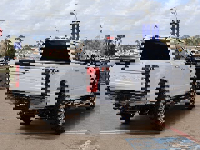 Certified 2021 Ford F250 XLT w/ XLT Premium Package image 5