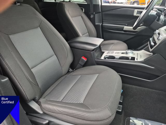 Certified 2024 Ford Explorer XLT RWD image 35