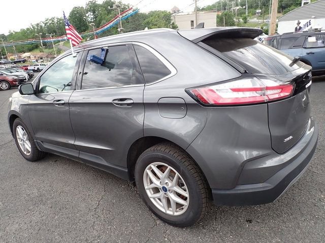 Certified 2022 Ford Edge SEL w/ Convenience Package AWD/4WD image 3