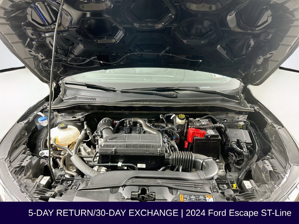 Certified 2024 Ford Escape ST-Line w/ Tech Pack #1 FWD image 33