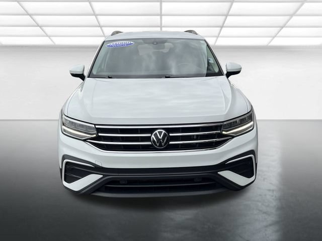 Used 2023 Volkswagen Tiguan S FWD image 2