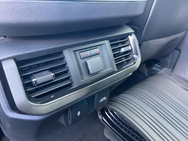 Certified 2022 Ford Escape SEL image 54