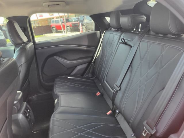 Certified 2021 Ford Mustang Mach-E Select w/ Comfort/Appearance Package image 8