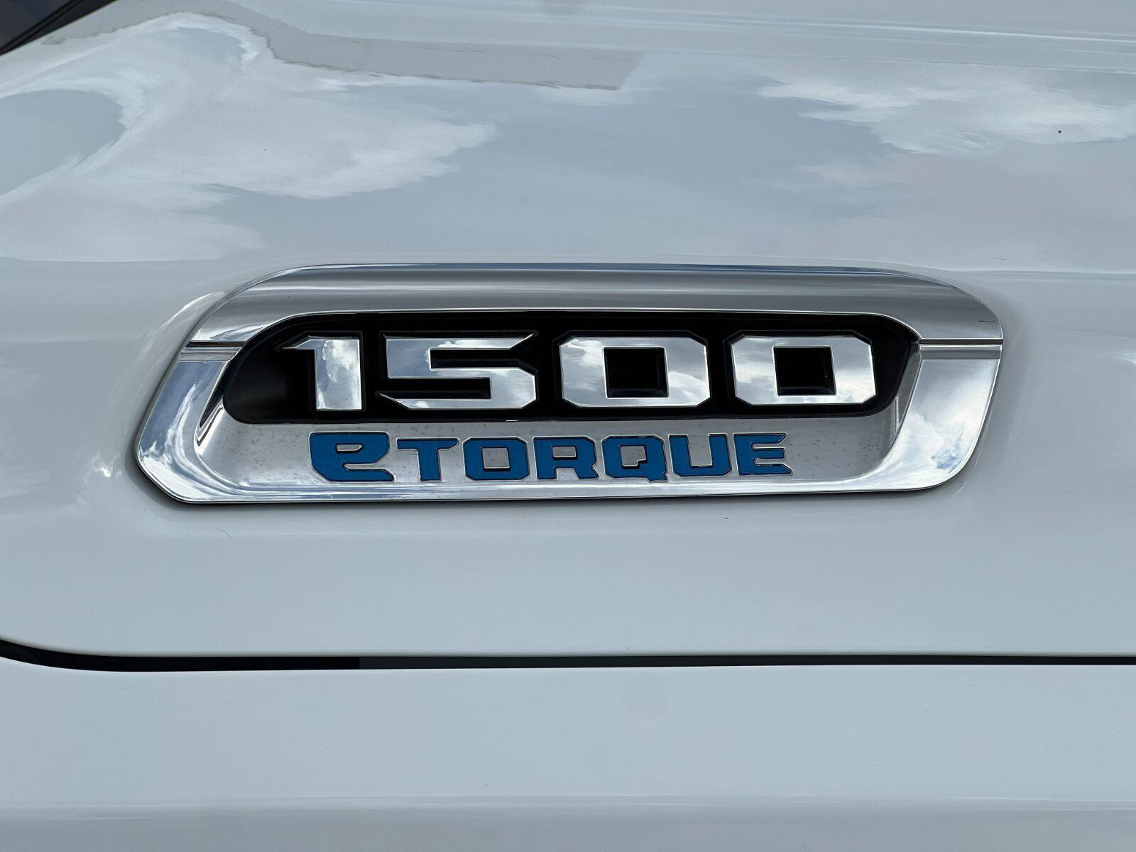 Used 2024 RAM 1500 Tradesman AWD/4WD image 9