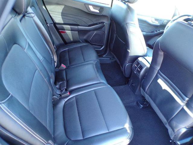 Certified 2025 Ford Escape Platinum image 12