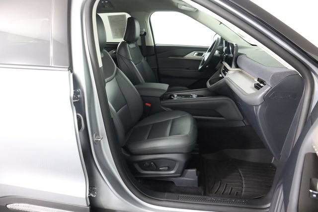 Certified 2025 Ford Explorer Active w/ Active Comfort Package AWD/4WD image 70