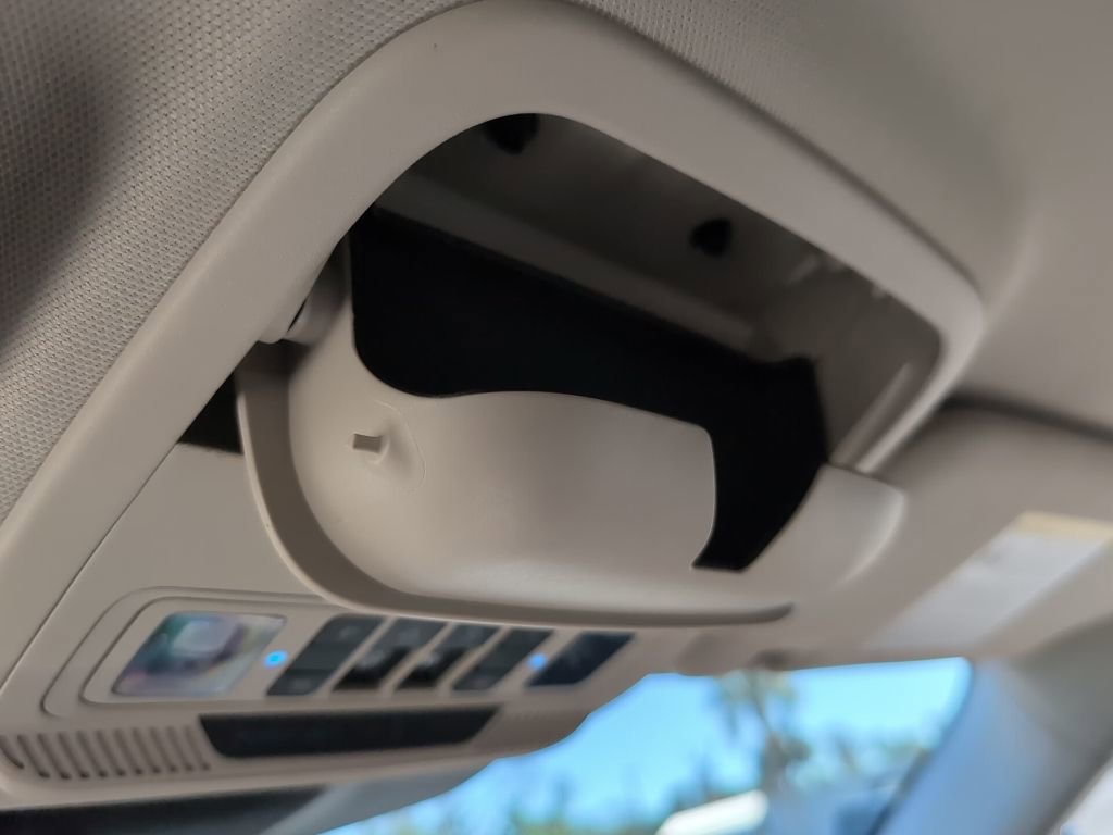 Certified 2021 Ford Explorer Limited w/ Equipment Group 301A image 24