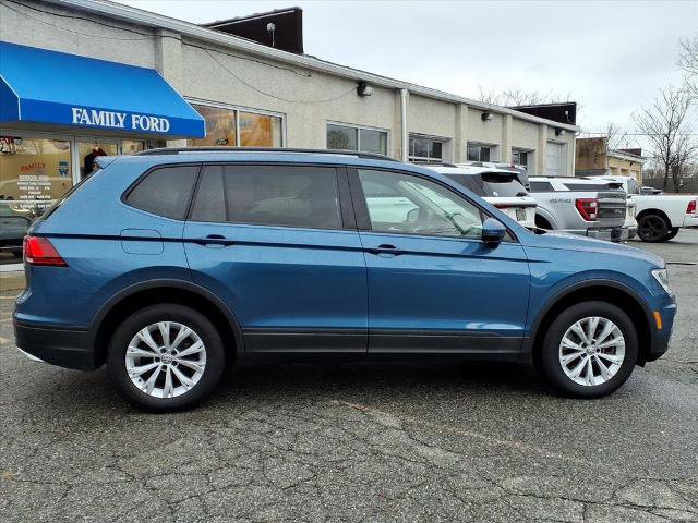 Used 2020 Volkswagen Tiguan S image 2