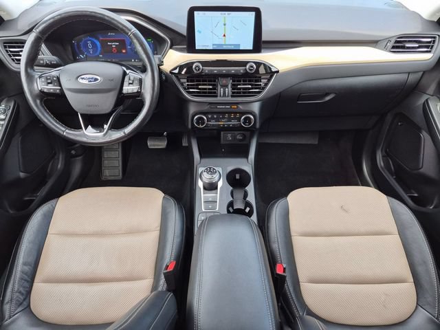 Certified 2022 Ford Escape Titanium w/ Titanium Elite Package AWD/4WD image 29