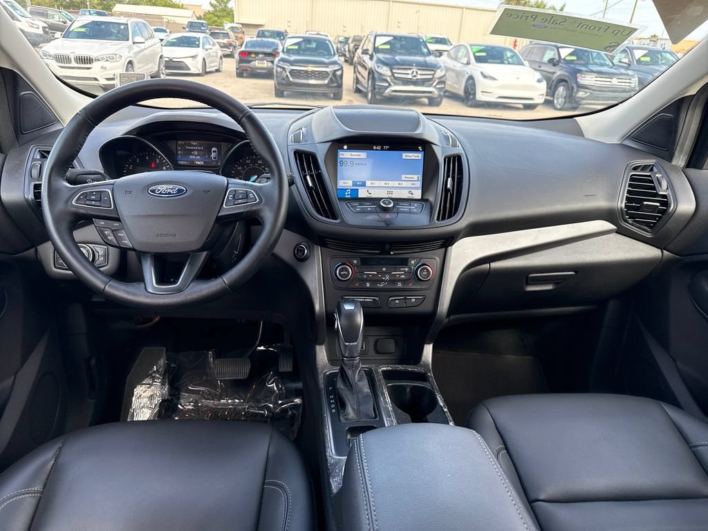 Certified 2019 Ford Escape SEL FWD image 5
