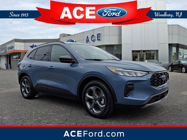 Certified 2025 Ford Escape ST-Line FWD image 1