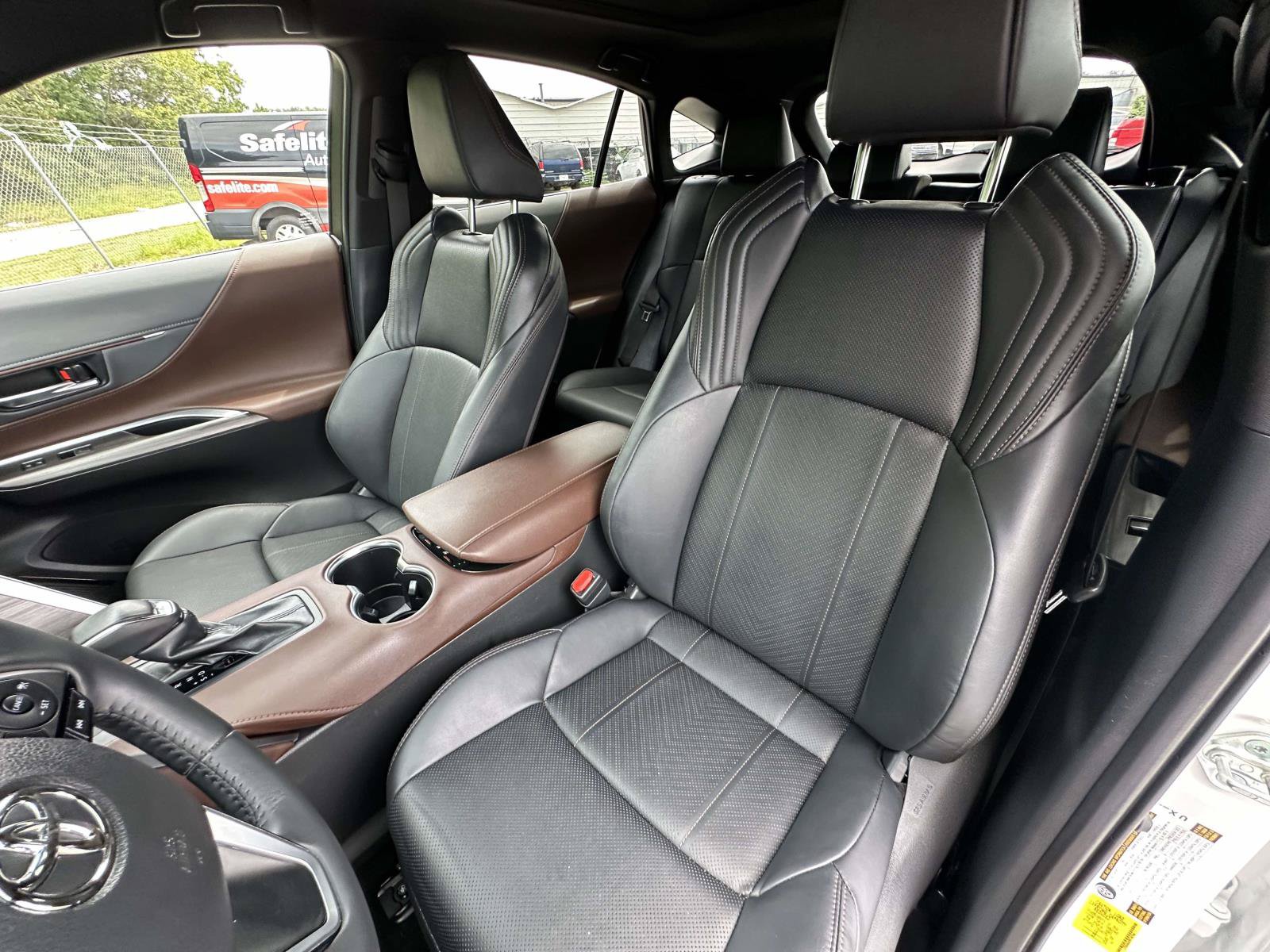 Used 2023 Toyota Venza Limited AWD/4WD image 25