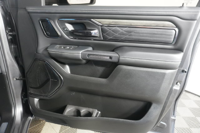 Used 2025 RAM 1500 Limited AWD/4WD image 40