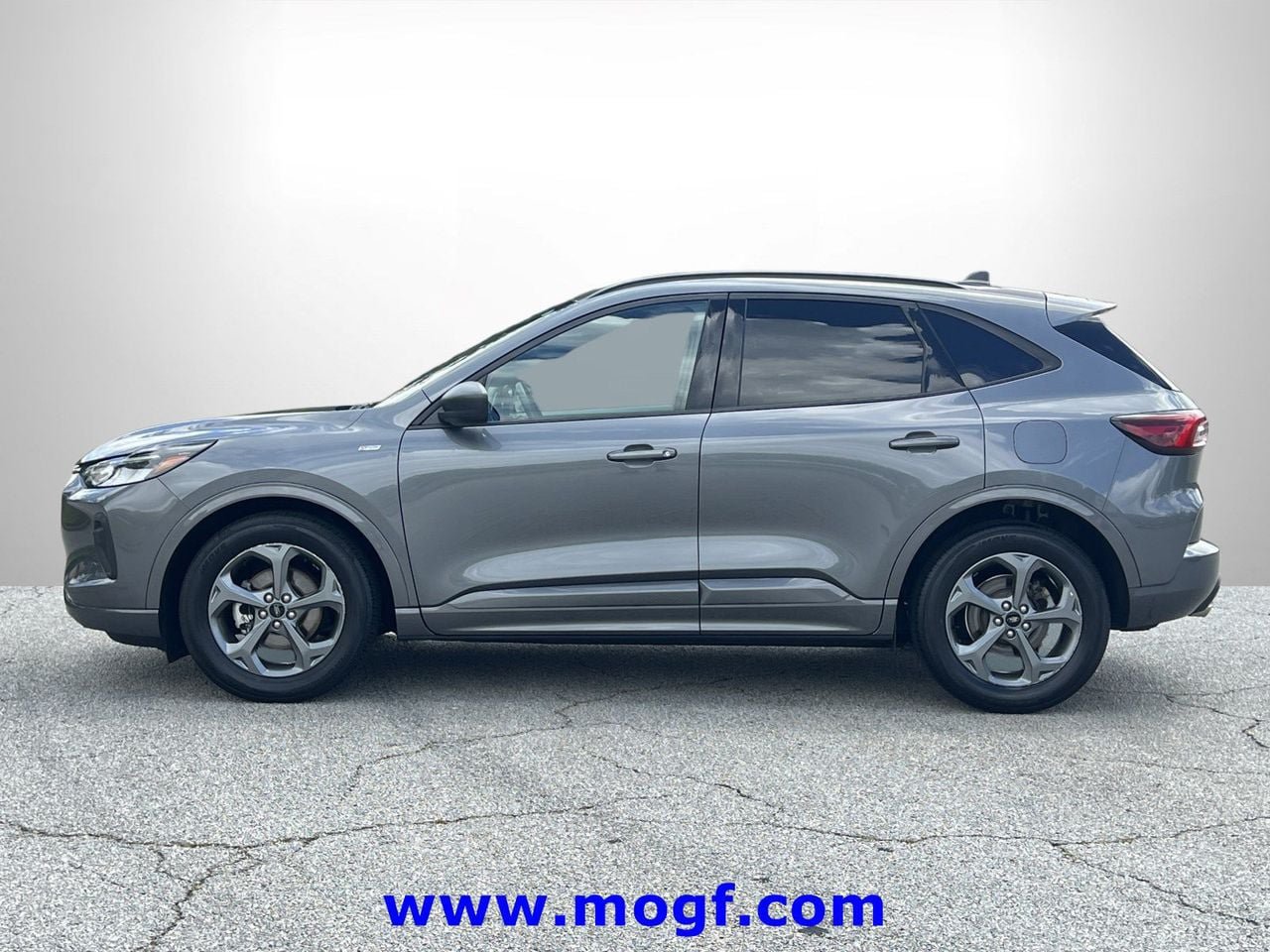 Certified 2024 Ford Escape ST-Line FWD image 23