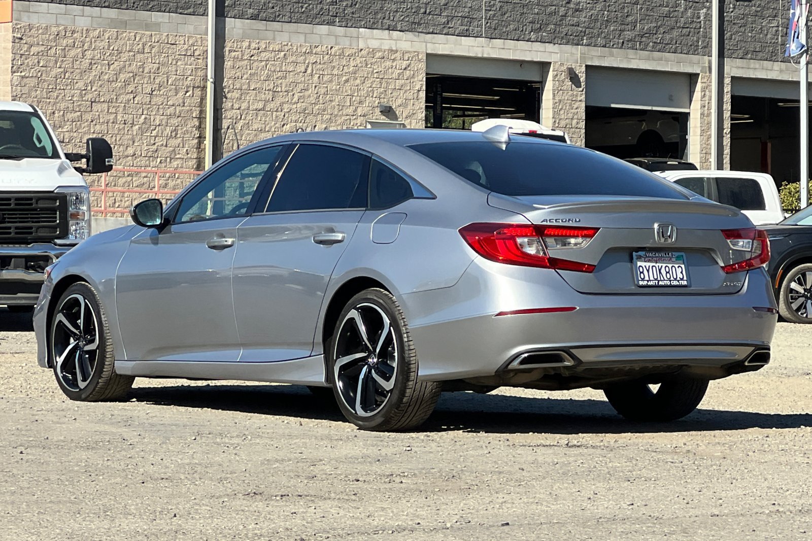 Used 2018 Honda Accord Sport image 6