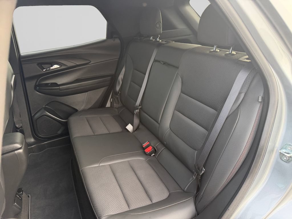 Used 2023 Chevrolet TrailBlazer RS w/ Convenience Package FWD image 13