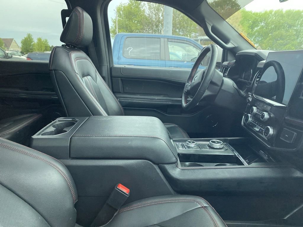 Certified 2024 Ford Expedition Limited AWD/4WD image 8