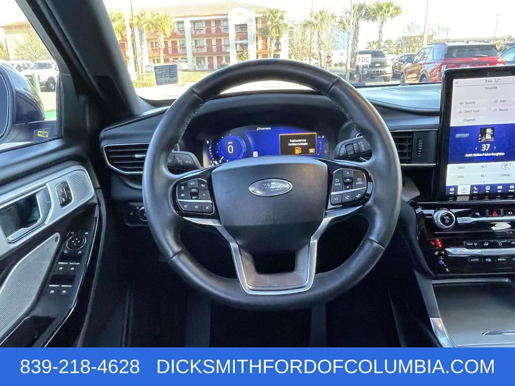 Certified 2022 Ford Explorer Platinum w/ Equipment Group 601A image 14