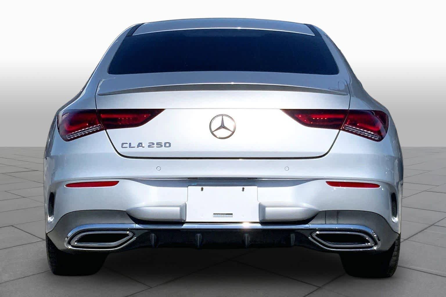 Used 2021 Mercedes-Benz CLA 250 w/ AMG Line image 5