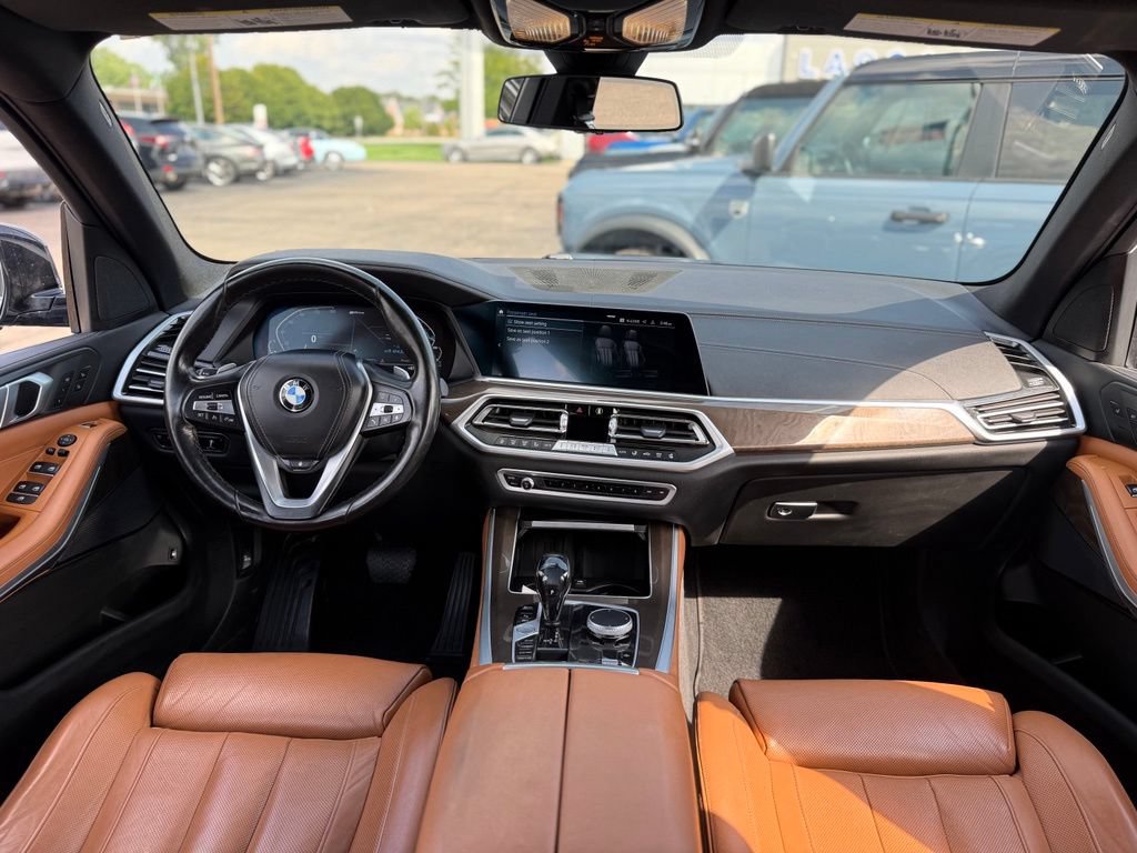 Used 2021 BMW X5 xDrive45e w/ Premium Package 2 AWD/4WD image 2
