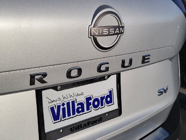 Used 2023 Nissan Rogue SV w/ SV Premium B Package FWD image 25
