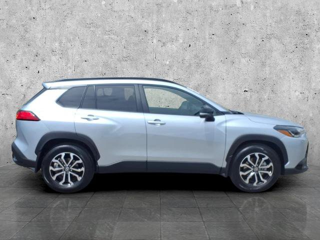 Used 2025 Toyota Corolla Cross AWD Hybrid image 4