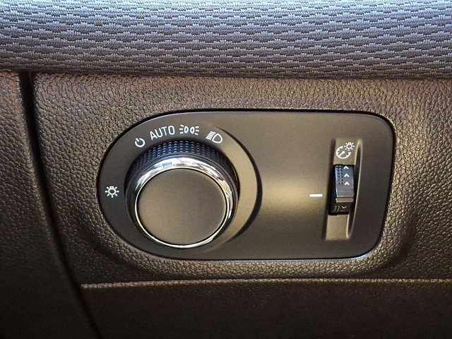 Used 2017 Chevrolet Cruze LT w/ Convenience Package image 27