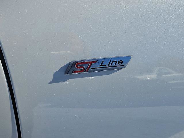 Certified 2023 Ford Escape ST-Line w/ Tech Pack #1 image 9