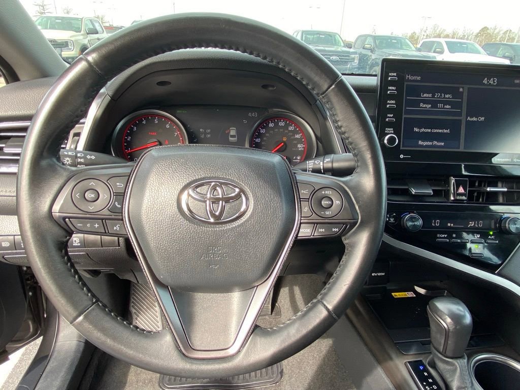 Used 2023 Toyota Camry XSE image 13