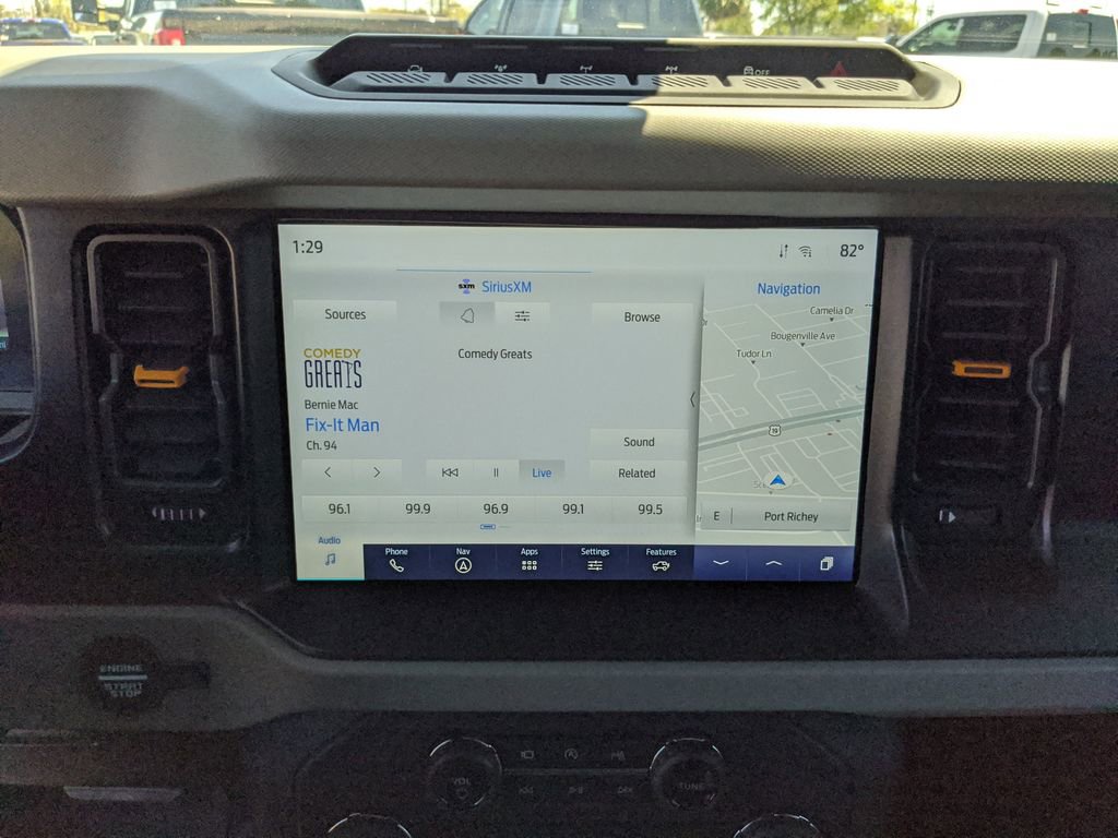 Certified 2022 Ford Bronco Badlands image 11