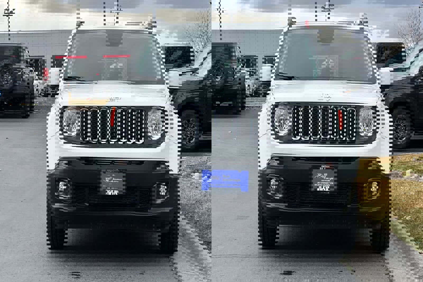 Used 2018 Jeep Renegade Latitude w/ Popular Equipment Group image 10