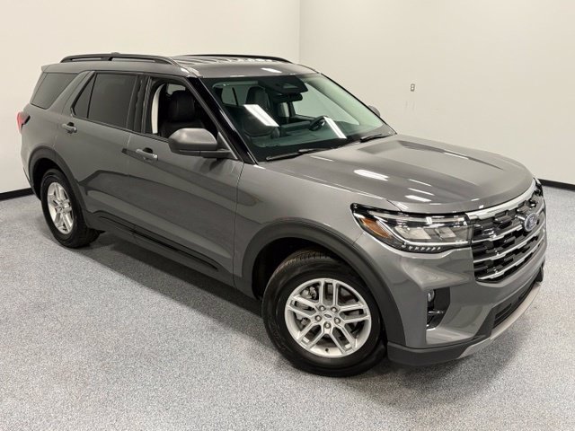 Certified 2026 Ford Explorer Active w/ Active Comfort Package RWD image 39