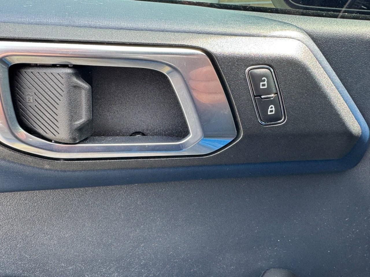 Certified 2024 Ford Bronco Raptor w/ Interior Carbon Fiber Pack 6 image 13