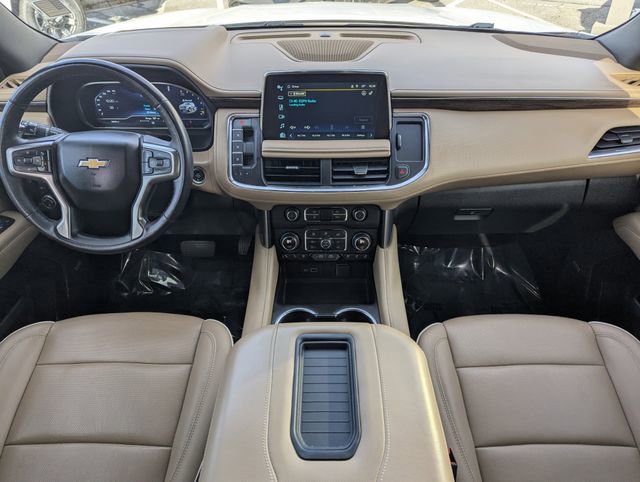 Used 2023 Chevrolet Suburban Premier image 15