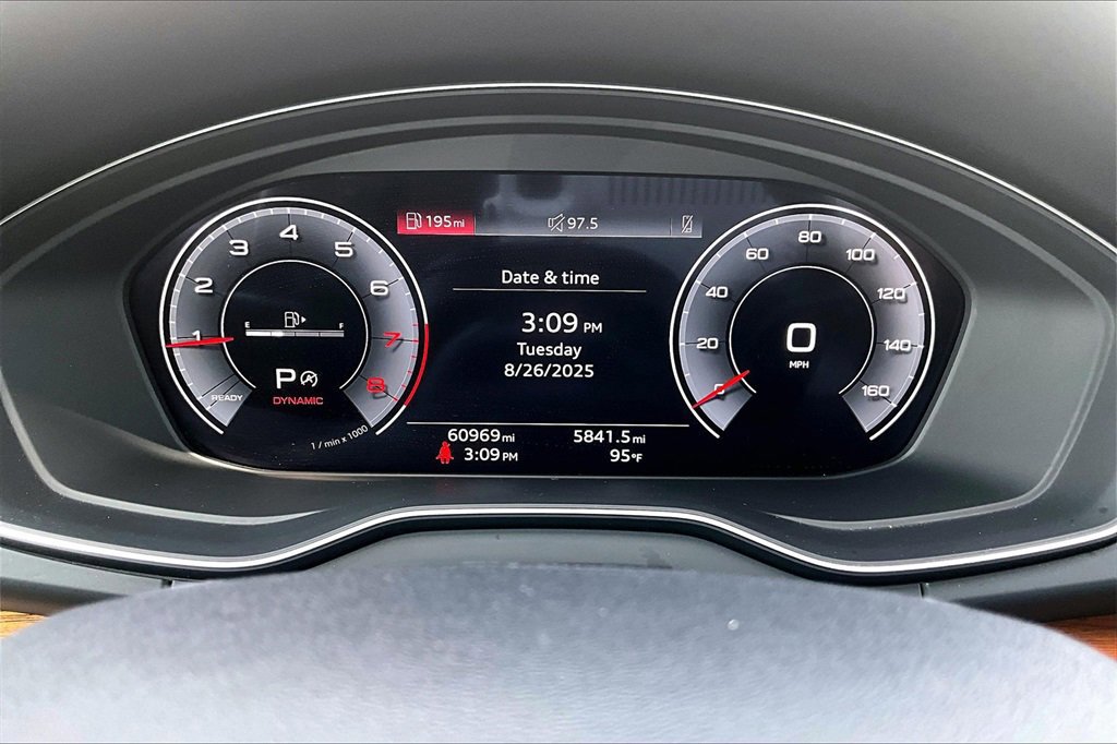 Used 2023 Audi Q5 2.0T Premium Plus image 12