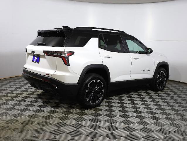 Used 2025 Chevrolet Equinox RS w/ Safety and Technology Package image 4