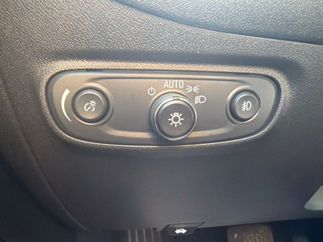 Used 2024 Chevrolet Equinox Premier AWD/4WD image 20