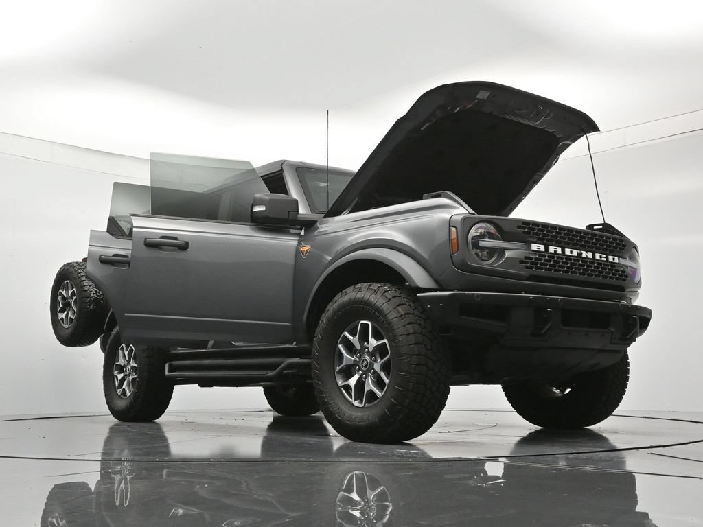 Certified 2022 Ford Bronco Badlands AWD/4WD image 48