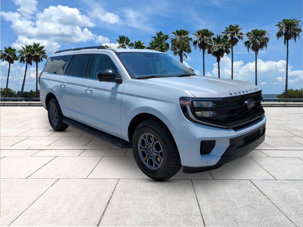 Certified 2025 Ford Expedition Max Active RWD image 2