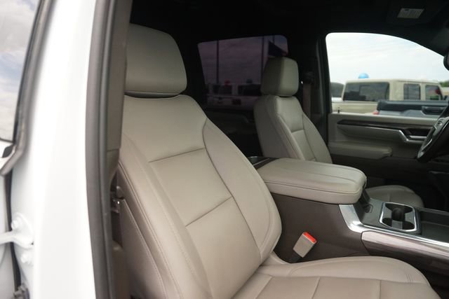 Used 2024 Chevrolet Silverado 3500 LTZ w/ LTZ Convenience Package AWD/4WD image 20