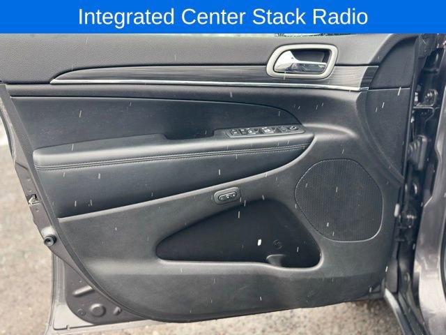 Used 2020 Jeep Grand Cherokee Limited image 12