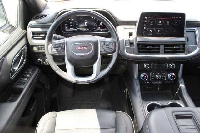 Used 2022 GMC Yukon SLT w/ SLT Premium Package AWD/4WD image 5
