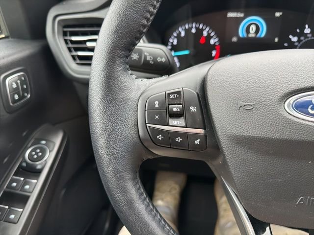 Certified 2020 Ford Escape SEL image 43