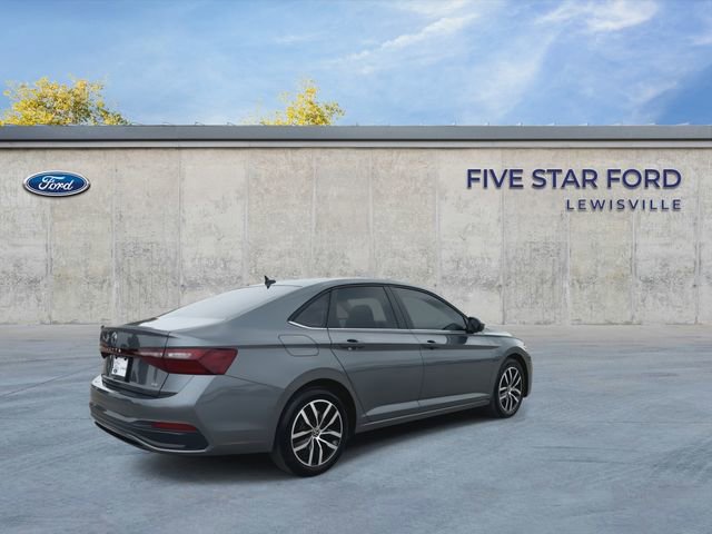 Used 2025 Volkswagen Jetta SE w/ Sunroof Package FWD image 8