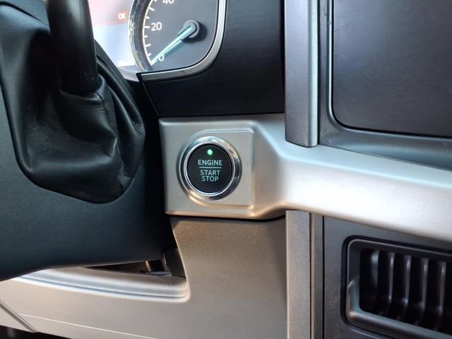 Certified 2022 Ford F150 XLT w/ Equipment Group 302A High image 29