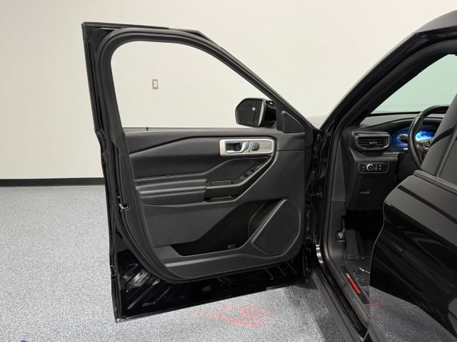 Certified 2020 Ford Explorer ST w/ ST Street Pack AWD/4WD image 13
