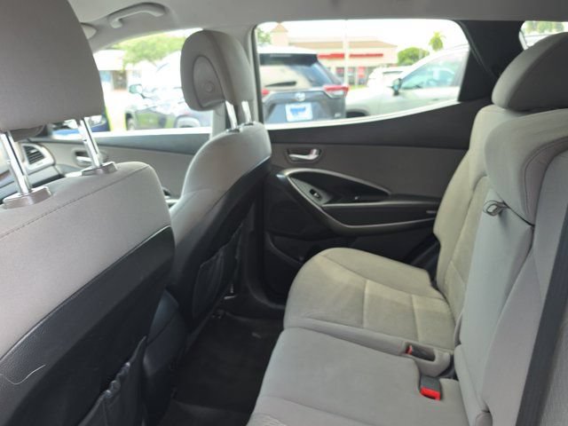 Used 2018 Hyundai Santa Fe Sport FWD image 16