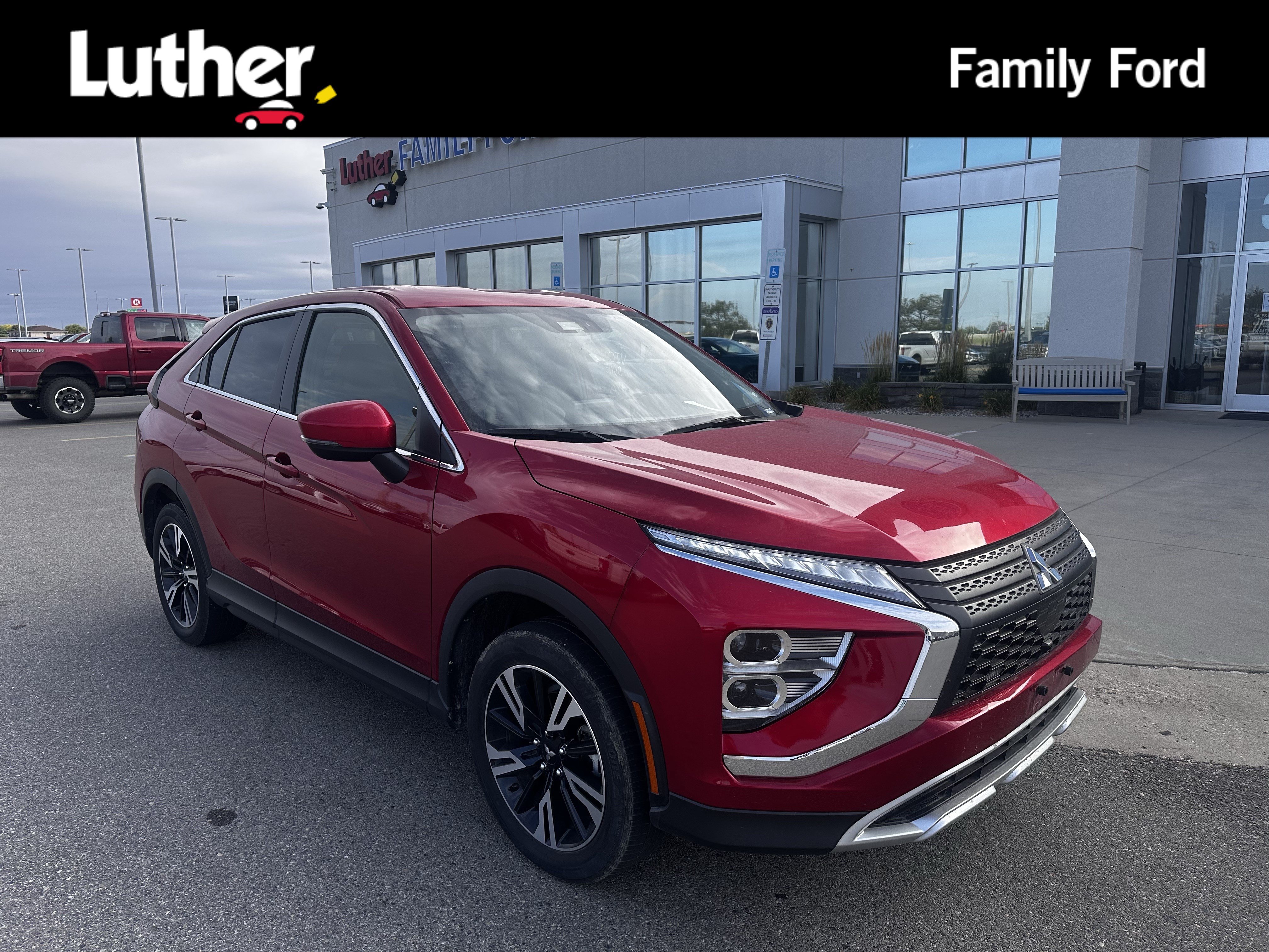 Used 2025 Mitsubishi Eclipse Cross SE AWD/4WD image 1