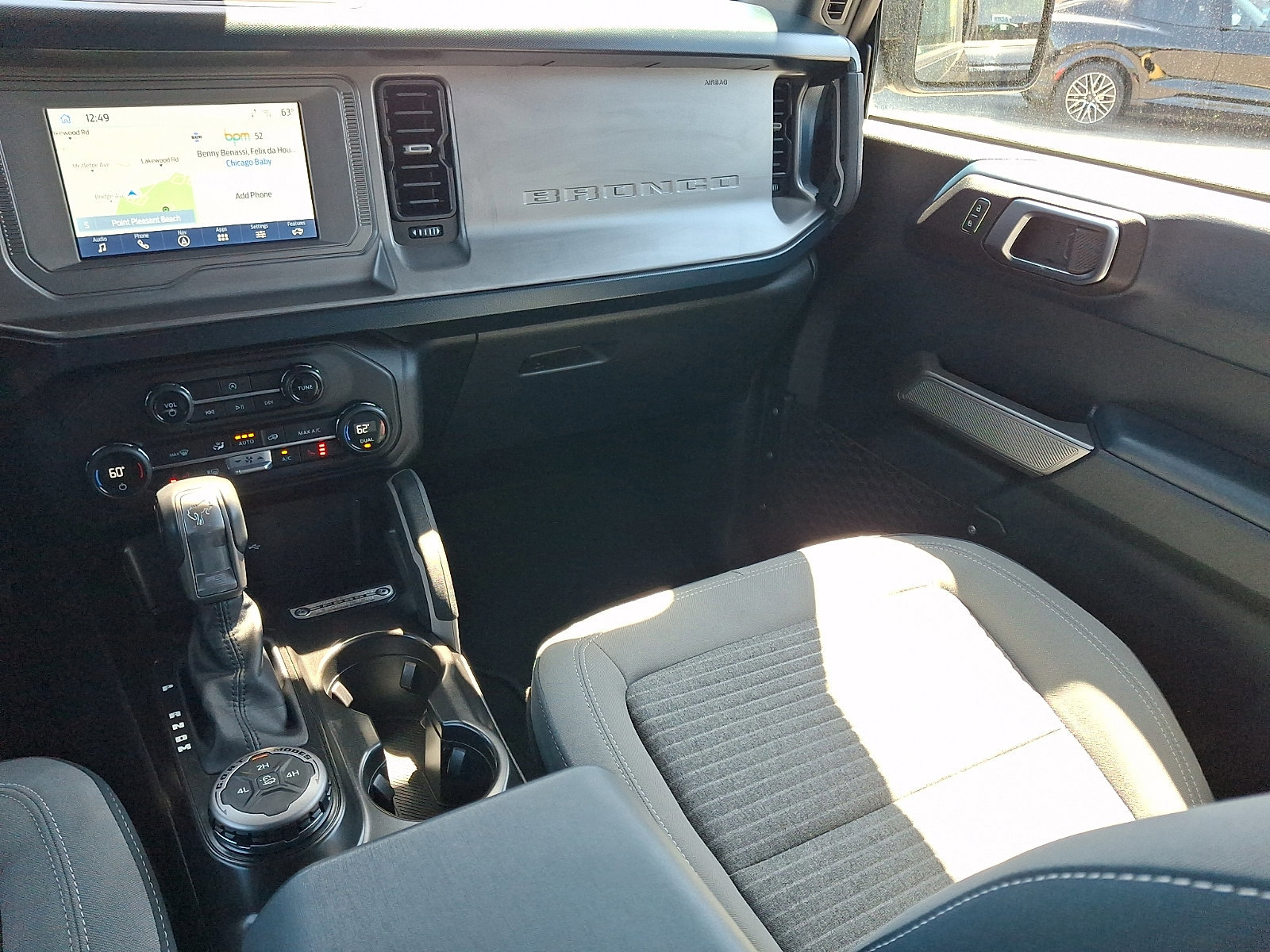 Certified 2023 Ford Bronco Outer Banks AWD/4WD image 16