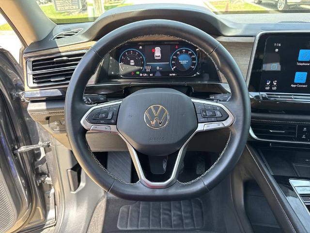 Used 2024 Volkswagen Atlas SE image 23